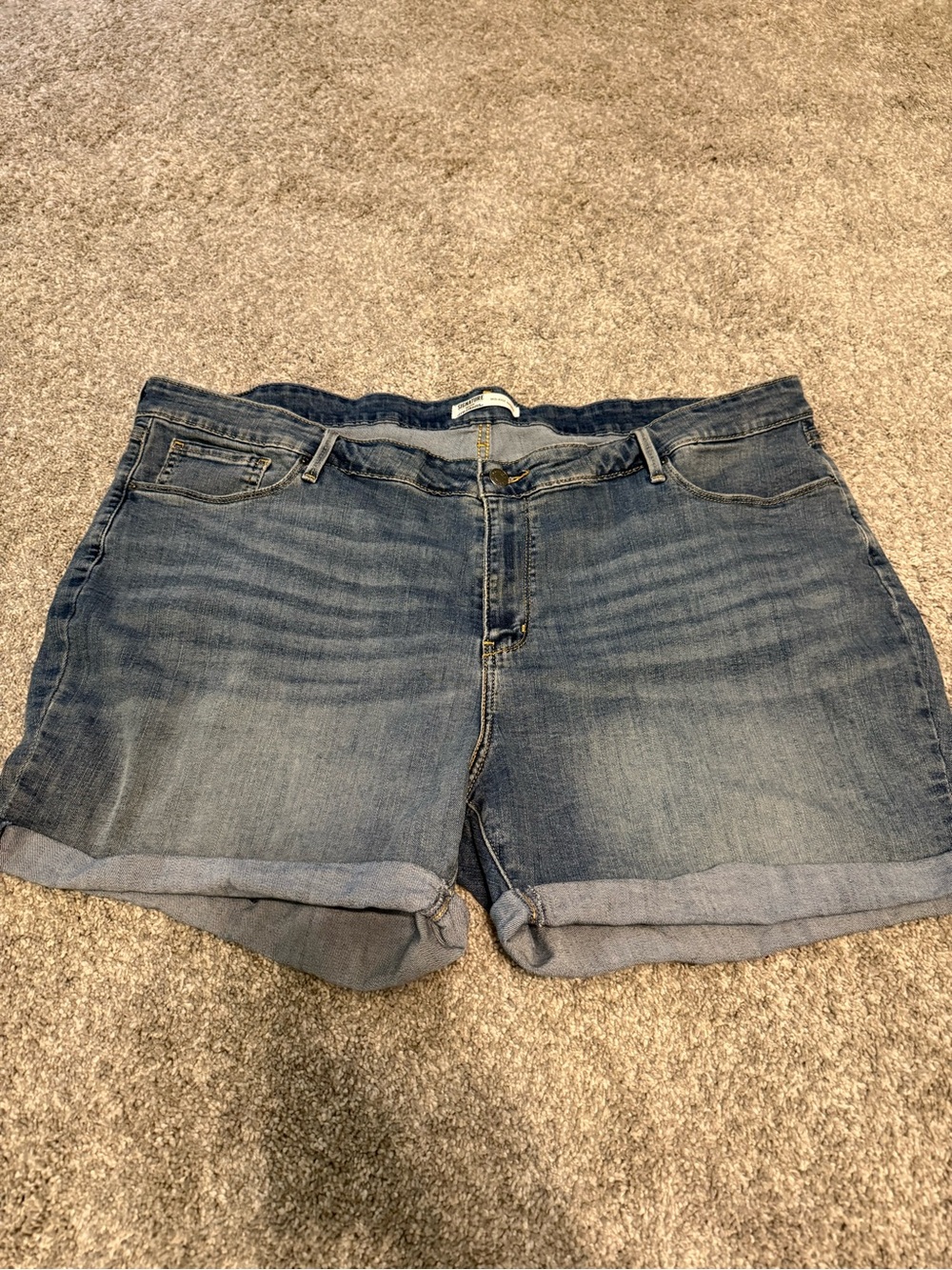 Classic Women's Levi Denim Roll-Cuff Shorts in Blue